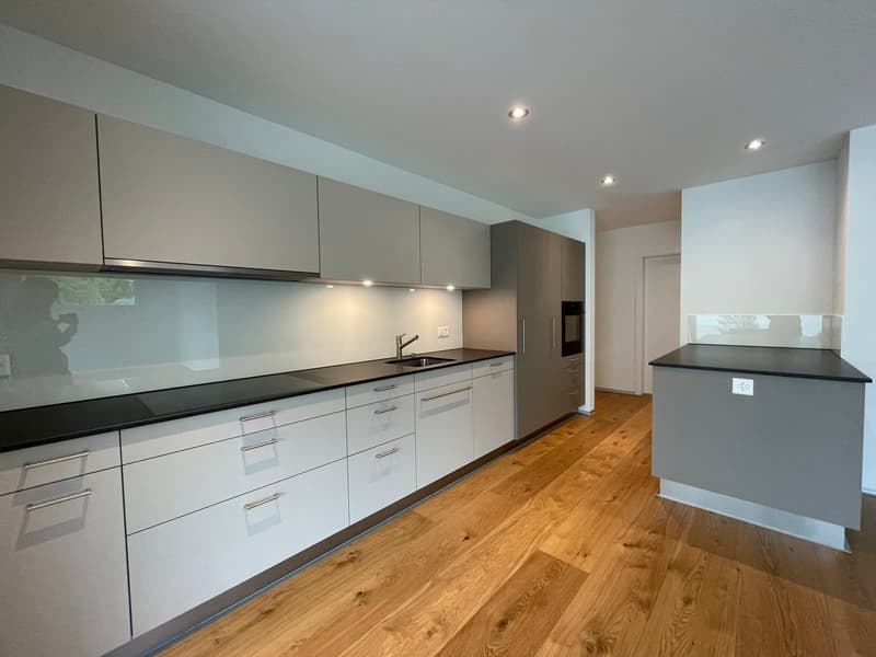 Moderne und helle 4.5-Zimmerwohnung in Wichtrach (2)