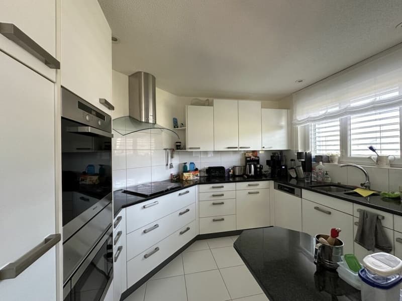 Maison unifamiliale moderne dans un emplacement magnifique avec vue (7)