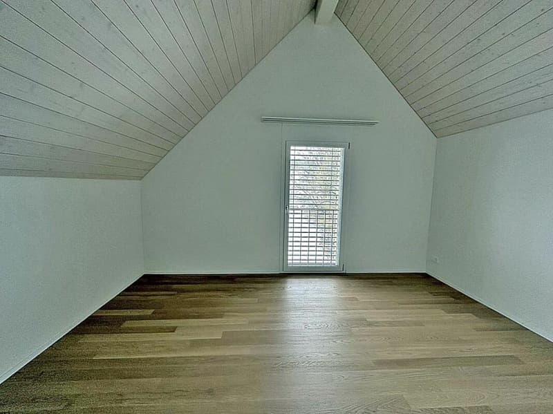 Geniale maisonette nel cuore di Madiswil (16)