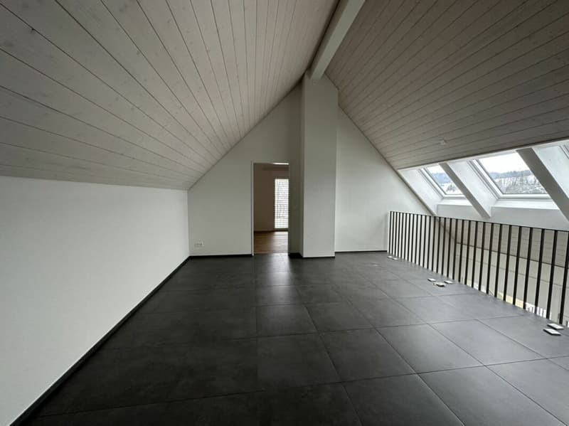 Geniale maisonette nel cuore di Madiswil (15)