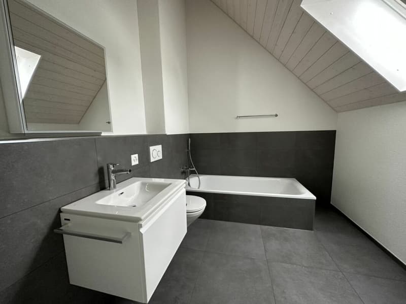 Geniale maisonette nel cuore di Madiswil (17)