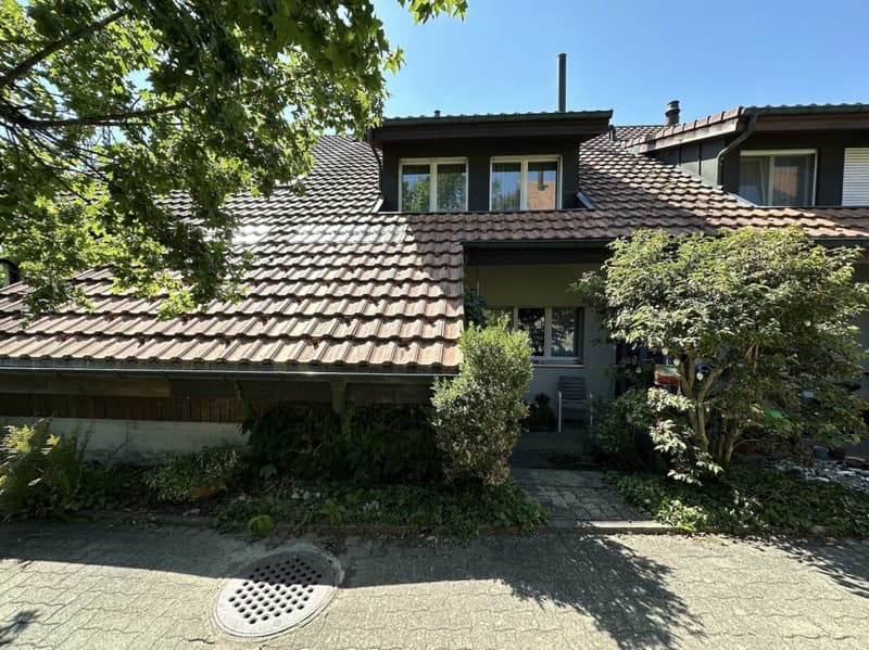 Hübsches Reihenmittelhaus mit einmaliger Aussicht (2)