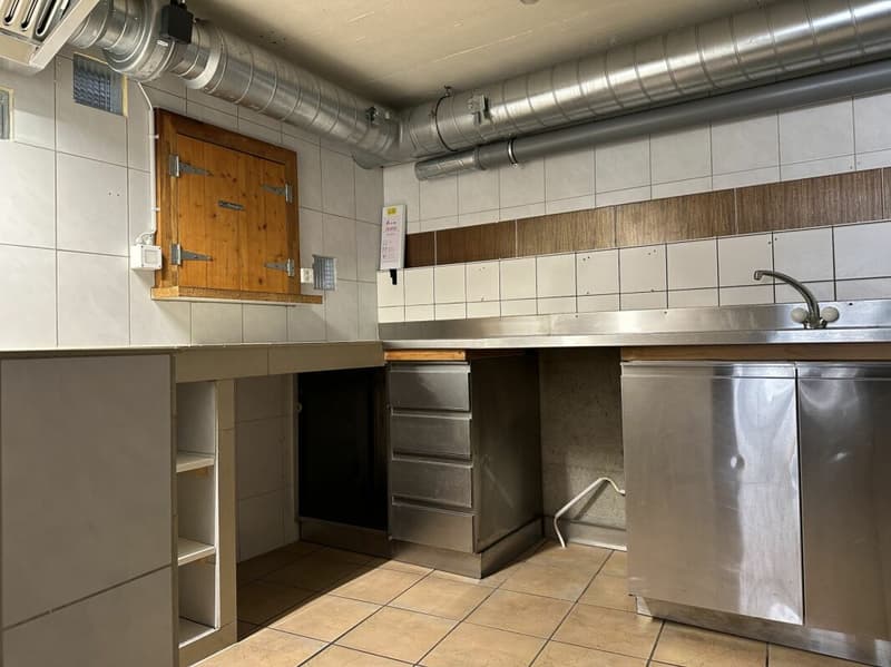 Mitten im Dorfzentrum finden Ihre kreativen Ideen Raum (9)