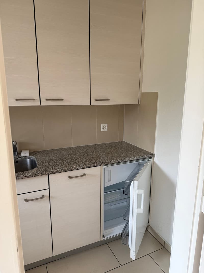 Charmantes Studio an der Zähringerstrasse in Bern – ab sofort verfügbar (5)