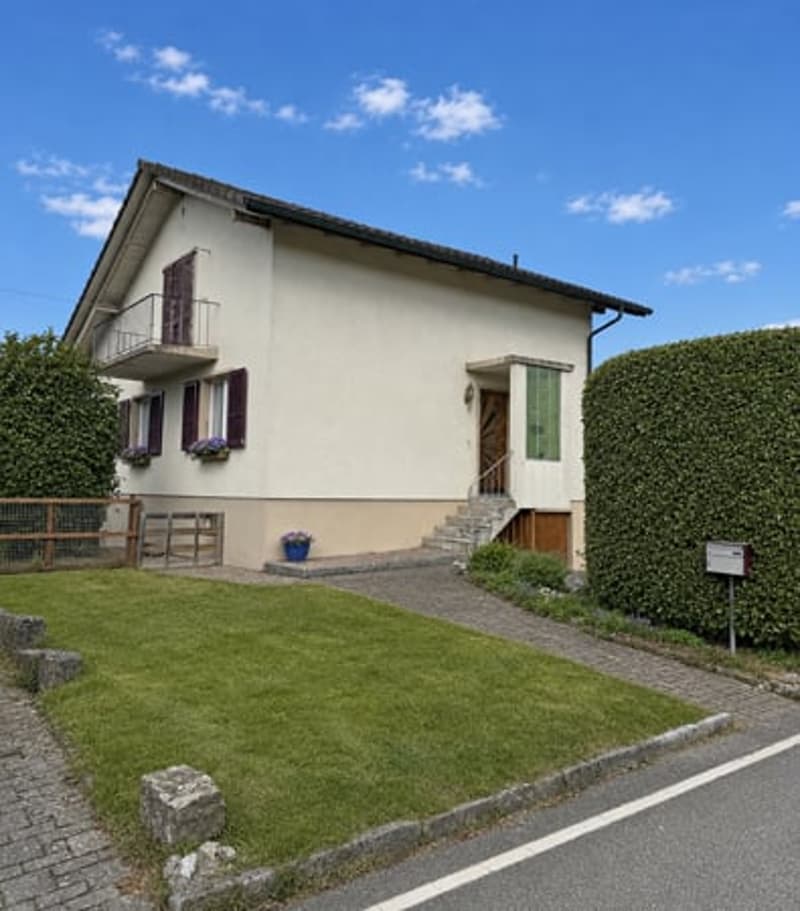 ...tolles Familienhaus an schöner Wohnlage... (3)