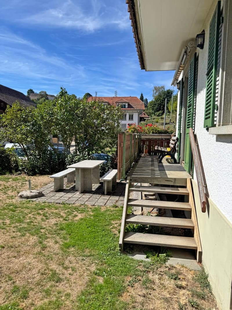 ...urig schön mit grossem Grundstück - tolles Familienhaus... (9)
