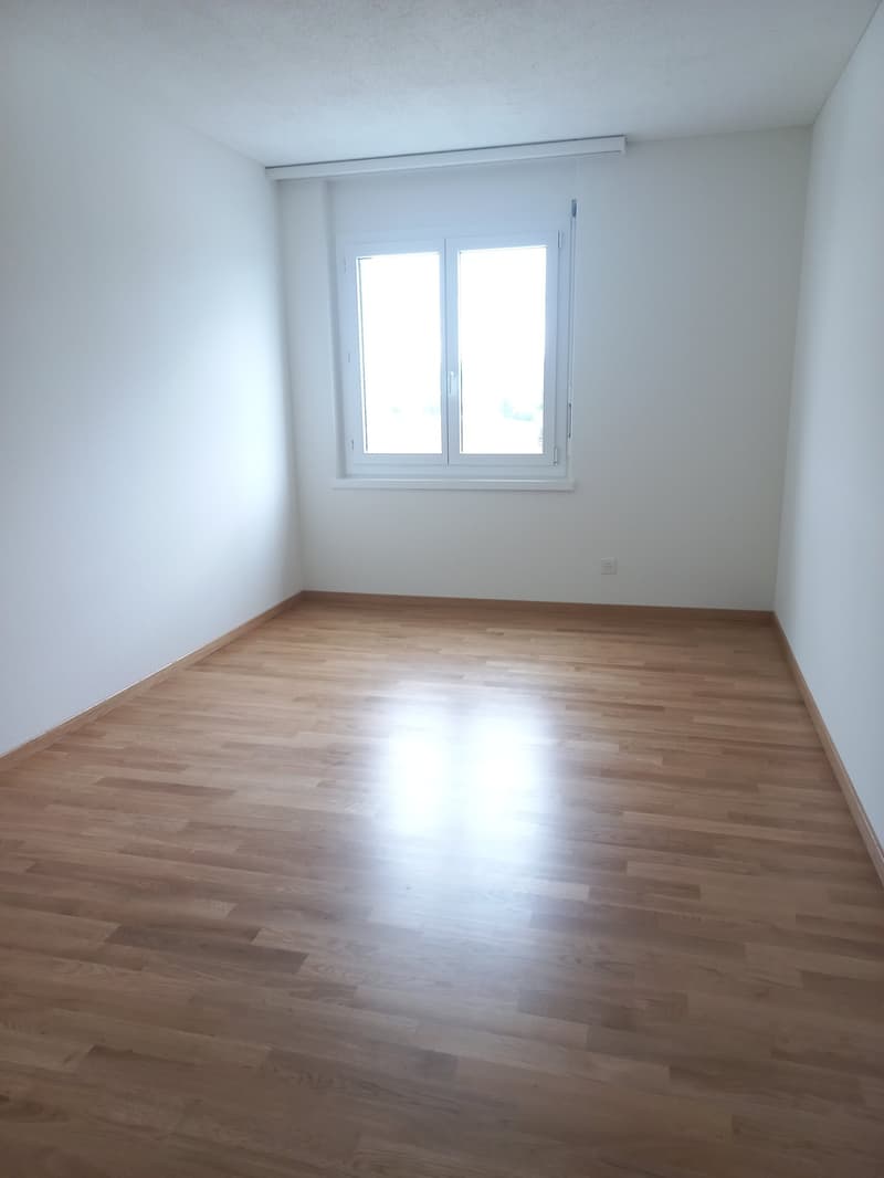 5.5-Zimmer-Wohnung in Eschenbach zu vermieten (7)