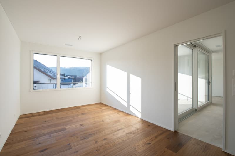 Schlafzimmer mit Holzriemenparkett
