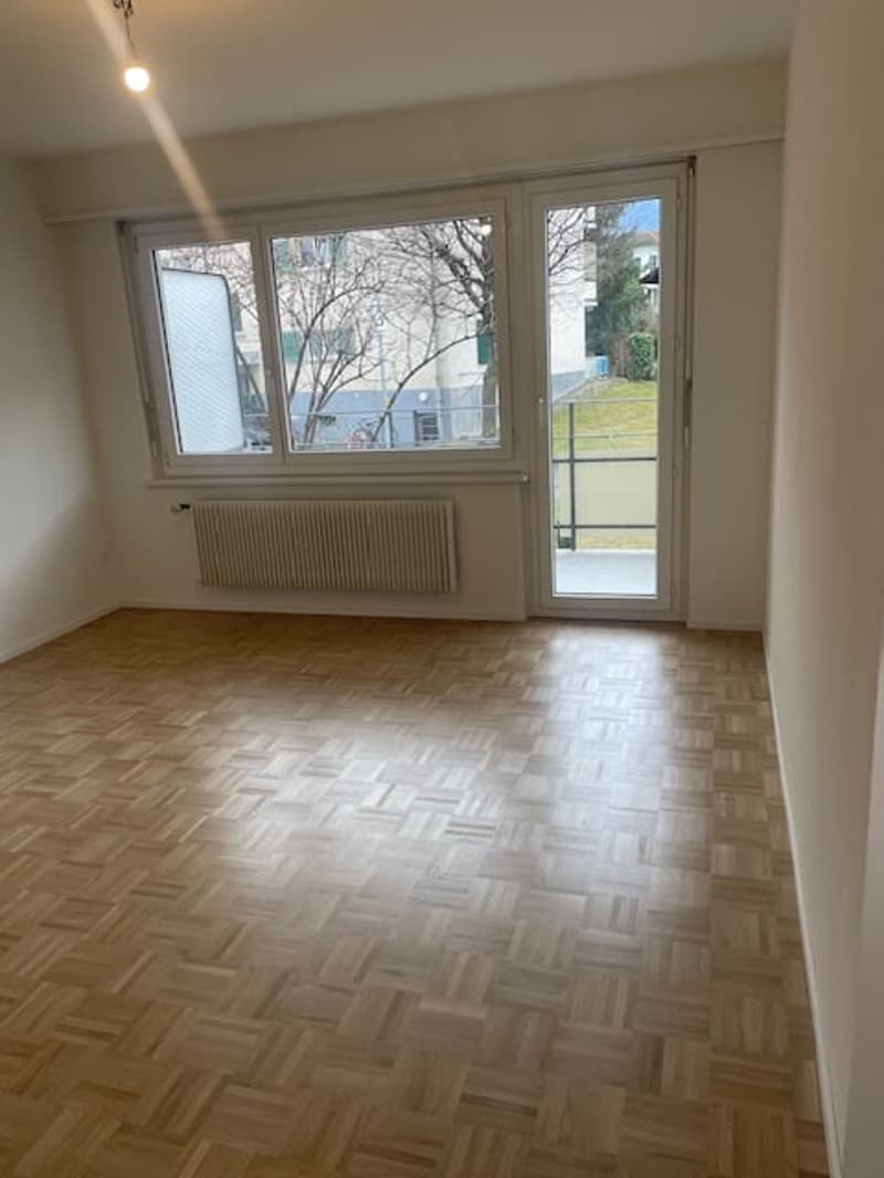 Schöner wohnen  nach umfassender Sanierung. Bitte anrufen! (4)