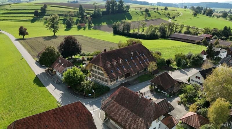 *** Tag der offenen Tür *** Grandios 228 m2! *** Stalderhof Seeberg! *** 105 m2 Wohn/Esszimmer! *** (2)