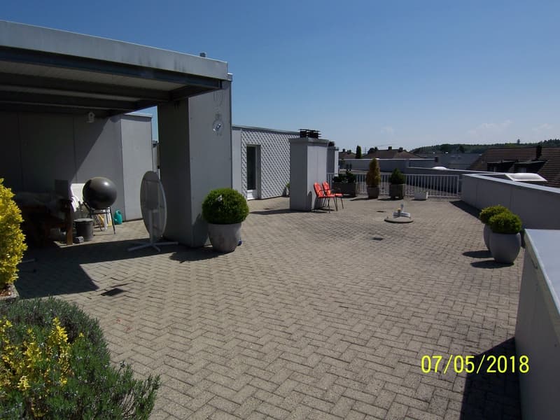 *Die 2-Minutenwohnung * Wintergarten * Eigentumswohnung der Extraklasse zur Miete ! * (21)