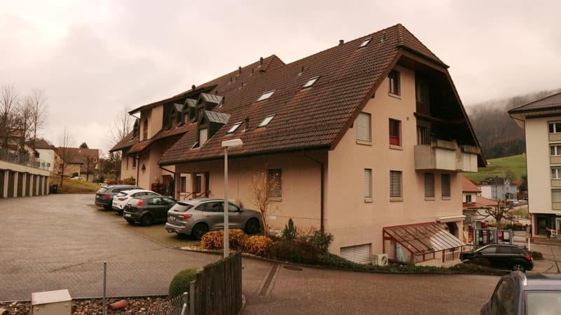 Bin i Gopfriedstutz ä Kiosk.. oder öppa ä Bank? Bin i äs Hotel oder ä Kasseschrank? (3)