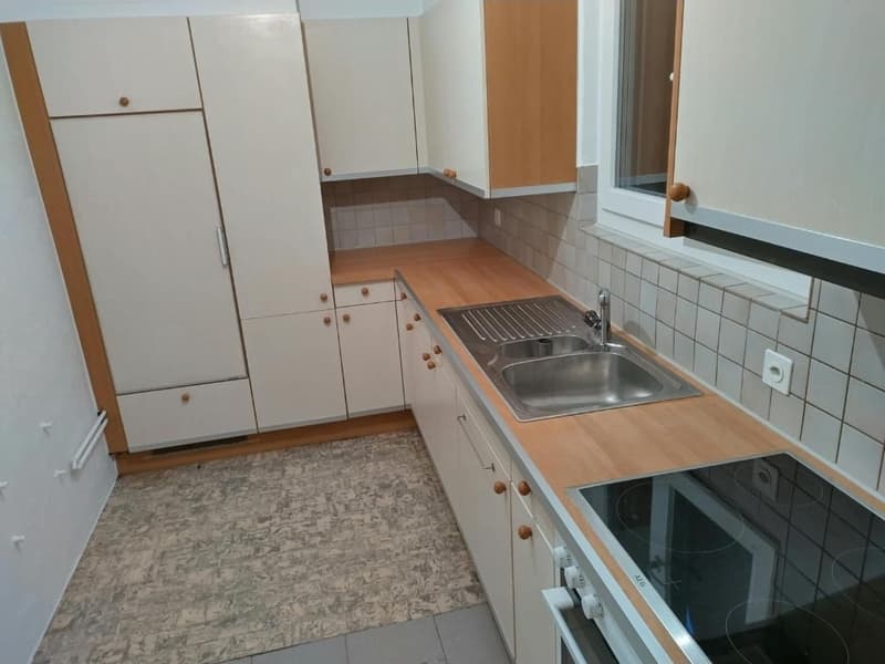 UN MOIS GRATUIT! Appartement 4 pièces à Perrefitte (BE) (9)