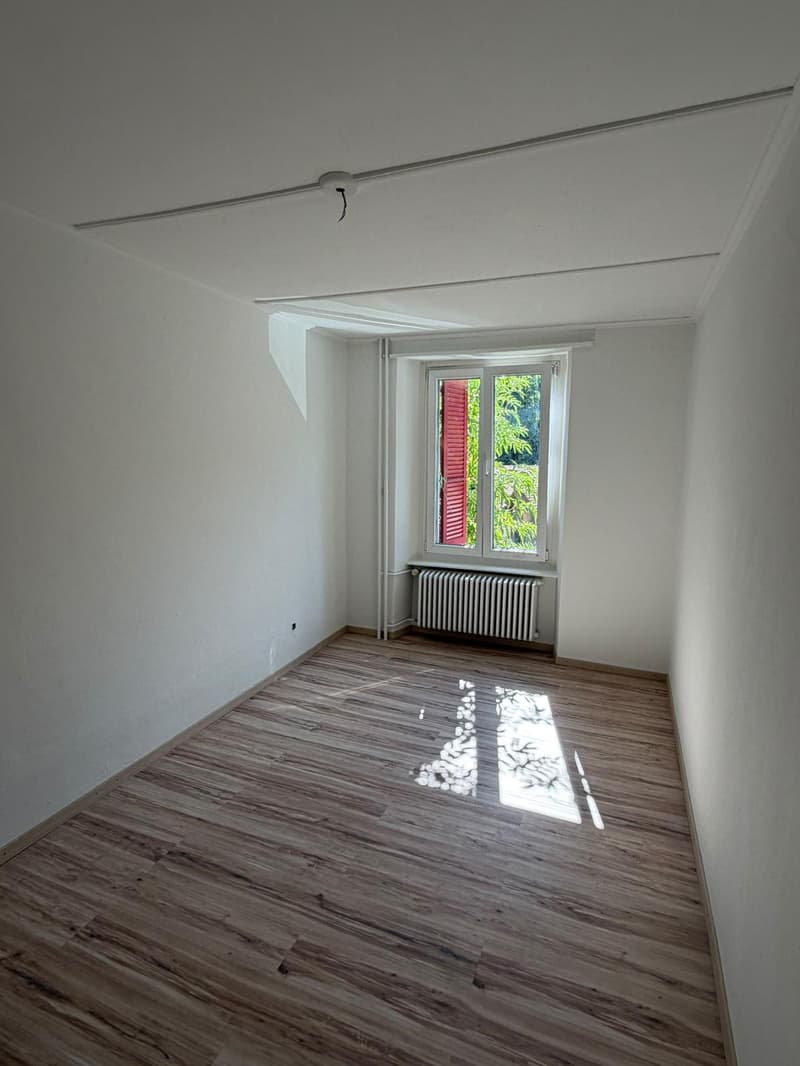 UN MOIS GRATUIT! Appartement 4 pièces à Perrefitte (BE) (7)
