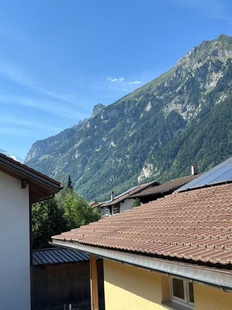 Spacious 4.5-room apartment with winter garden for rent in Kandergrund (18)