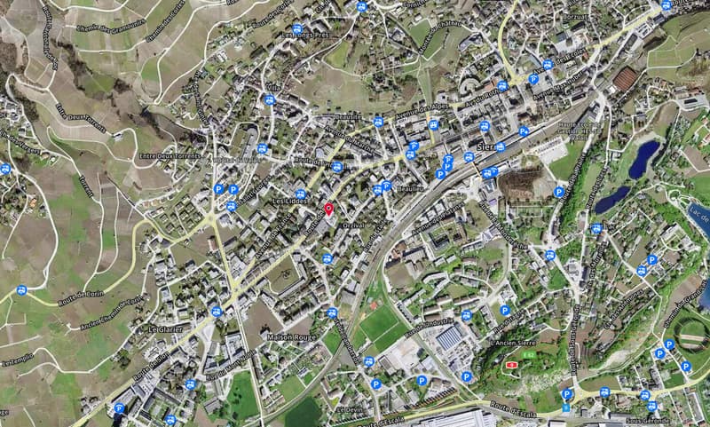 A VENDRE SPACIEUX APPARTEMENT 4.5 PCES A SIERRE (10)