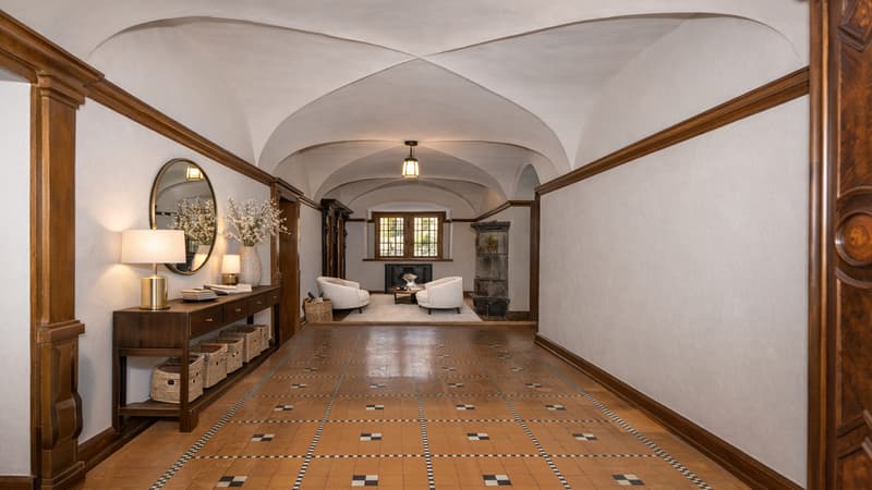 HABITATION DE MAITRE D'EXCEPTION EN PLEIN COEUR DE SIERRE (4)