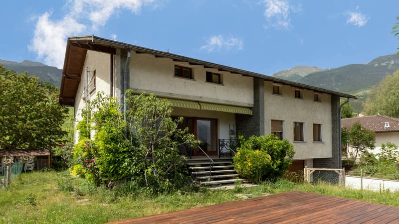 IMMEUBLE DE TROIS APPARTEMENTS A VEYRAS (1)