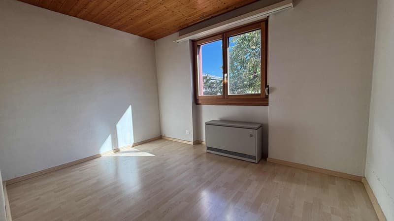 Sonniges 5.5-Zimmer-Einfamilienhaus in ruhiger Lage (9)