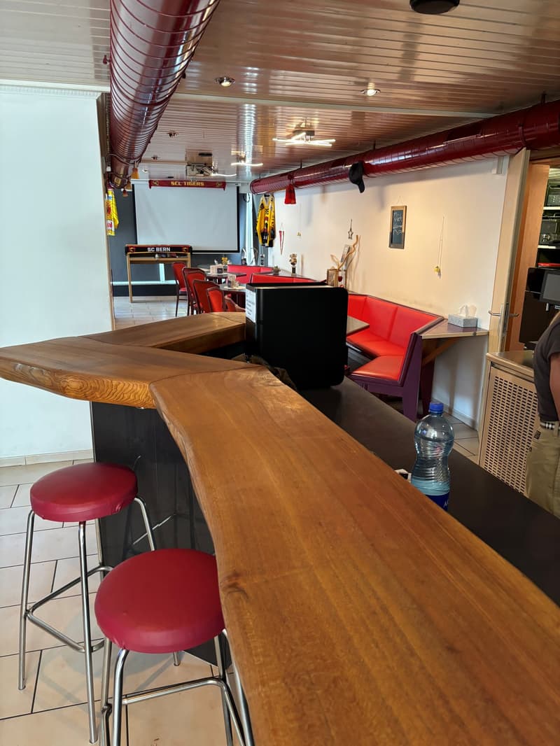 Wohn- und Geschäftshaus (Bistro im Parterre) Rüegsauschachen (7)
