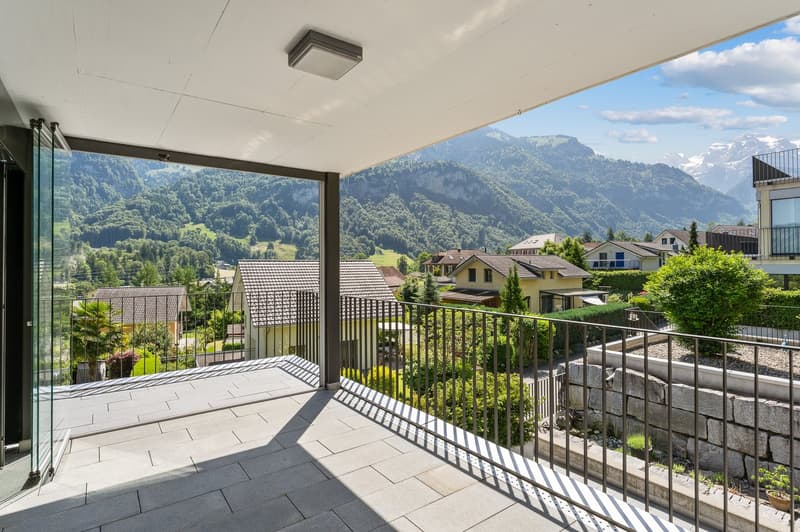 Appartamento di giardino 5,5 locali con vista sulle montagne di Nidwalden (2)