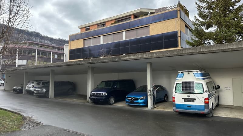 Ripari coperti in affitto a Stans (2)