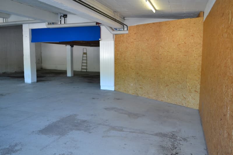Espace commercial polyvalent dans le centre de Schüpfheim (5)