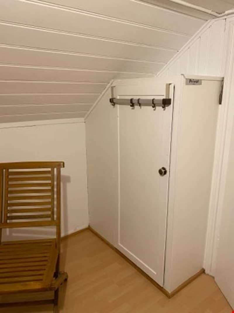 Im Zentrum von Altdorf: Günstiges, einfaches Zimmer zu vermieten! (4)
