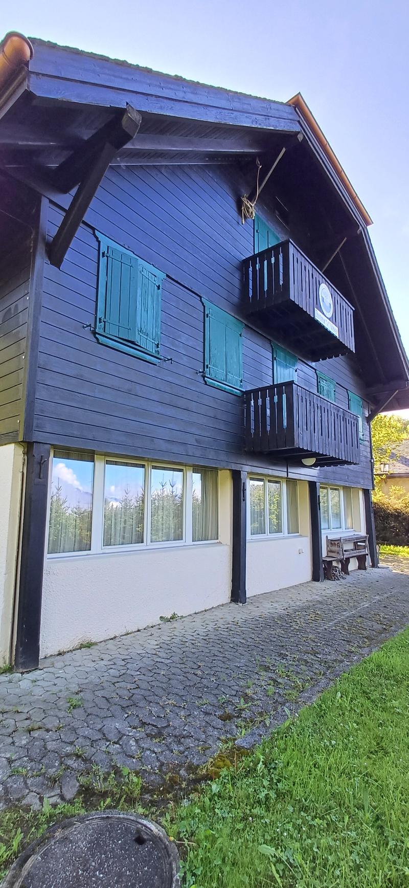 Former holiday colony with panoramic views in Villard-sur-Chamby (6)