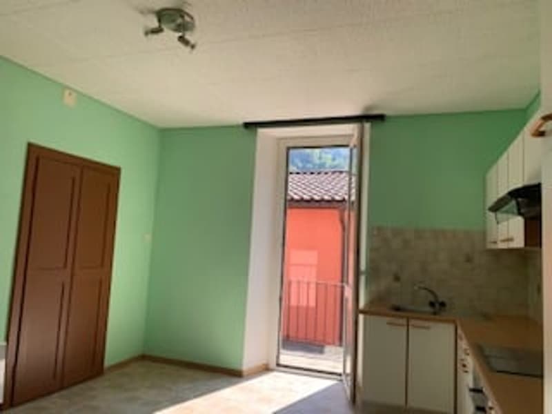 Appartement mansardé charmant de 6 pièces à Bellinzona – disponible immédiatement (6)