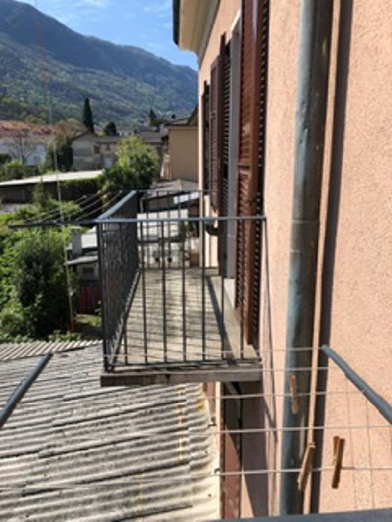 Appartement mansardé charmant de 6 pièces à Bellinzona – disponible immédiatement (3)