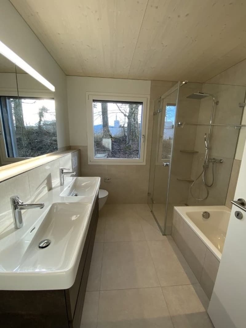 Reserviert Neu Erstbezug 5.5 Einfamilenhaus mit Garten rund ums Haus (11)