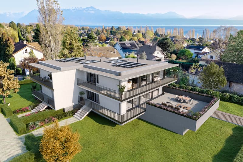 High-end semi-detached villa located two steps from the lake (4)
