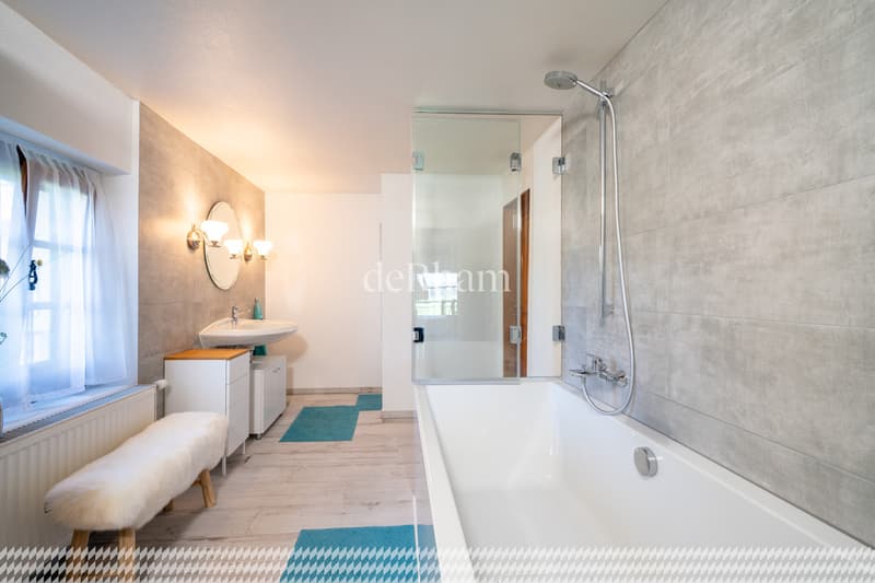 Magnifique triplex de caractère au coeur de Mex avec jardin (8)