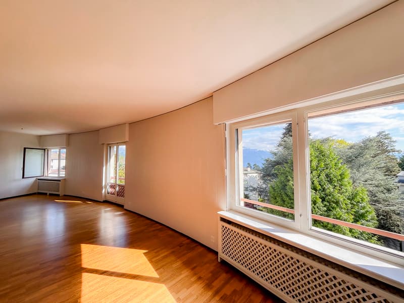 Mansarda di 163 m² con vista lago e montagne (7)