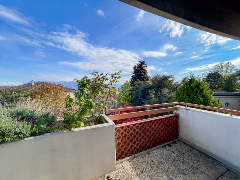 Mansarda di 163 m² con vista lago e montagne (12)