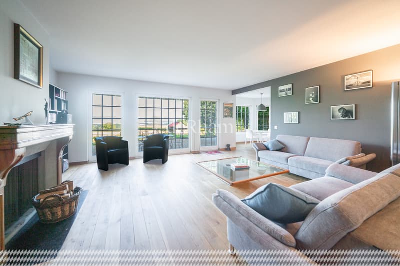 Beautiful 7.5-room property (3)