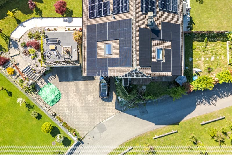 Charming semi-detached house with 5.5 rooms and beautiful garden (13)
