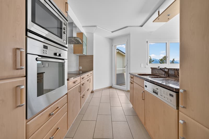 Appartement de 5.5 pièces Magnifique vue lac (5)