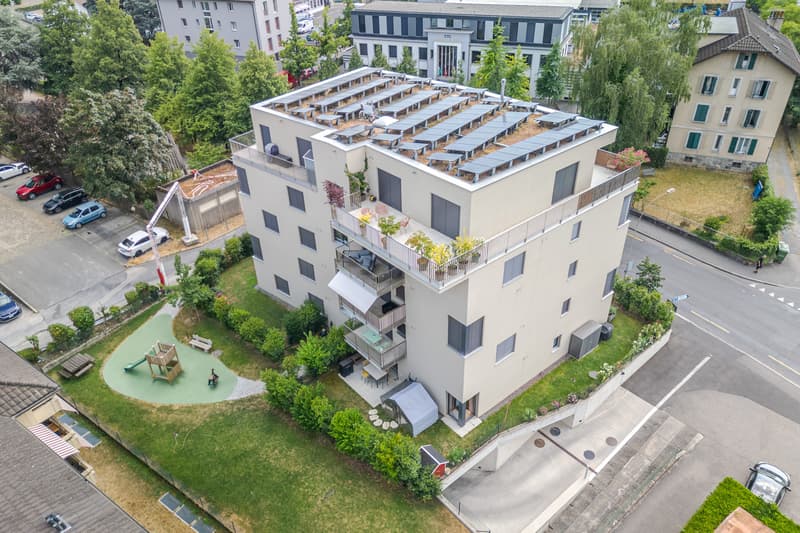Bello appartamento di 4,5 locali con due terrazze e giardino (12)
