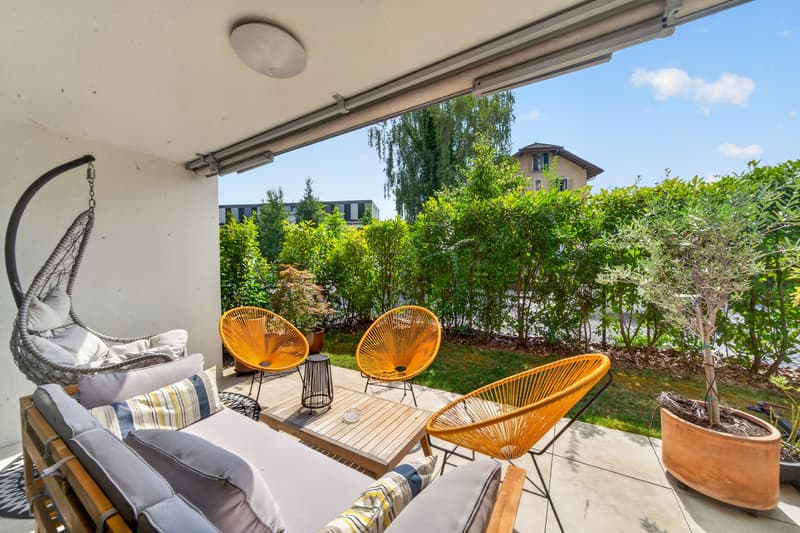 Bello appartamento di 4,5 locali con due terrazze e giardino (11)