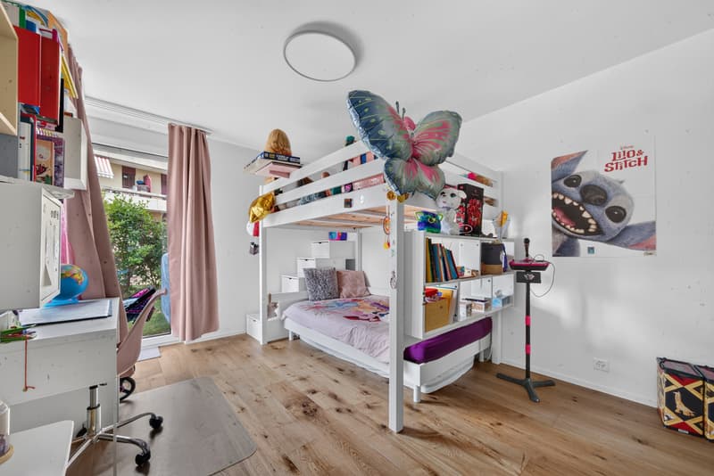 Bello appartamento di 4,5 locali con due terrazze e giardino (6)