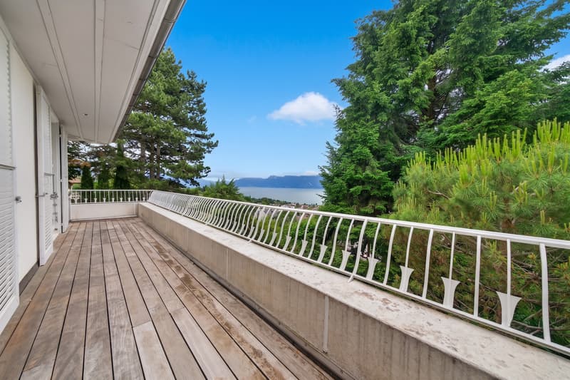 Magnifique villa individuelle avec vue sur le lac (7)