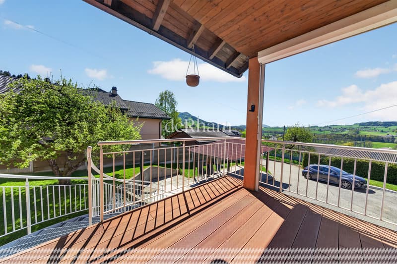Duplex de 6.5 pièces Balcon, terrasse et jardin (1)