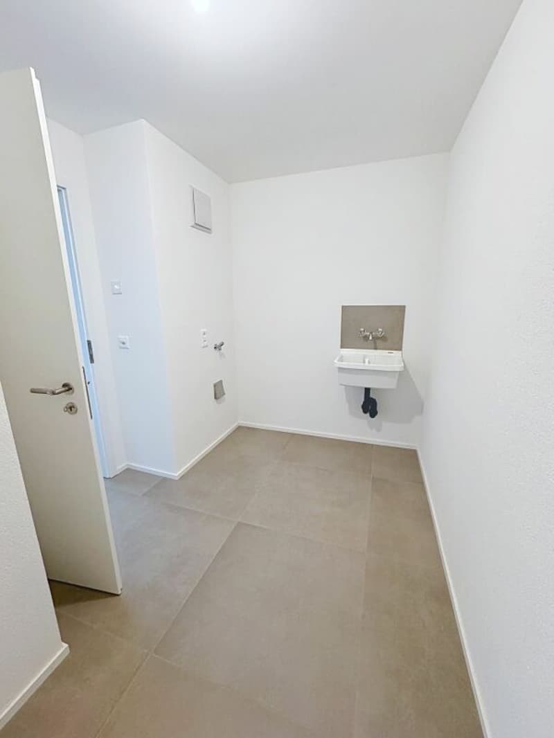 Spacious and bright duplex with terrace and private garden (8)