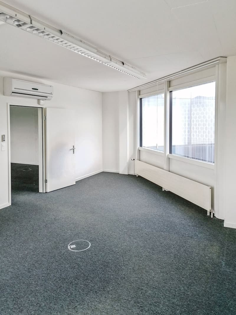 Your new business address between Zurich, Zug, and Lucerne - freshly renovated - flexible use (2)