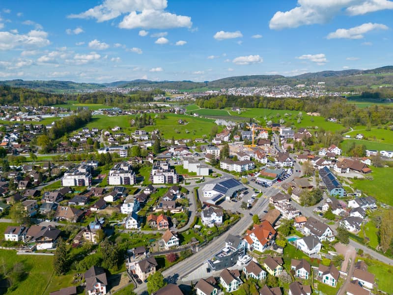 Ihre neue Geschäftsadresse zwischen Zürich, Zug und Luzern - frisch saniert - flexible Nutzung (13)
