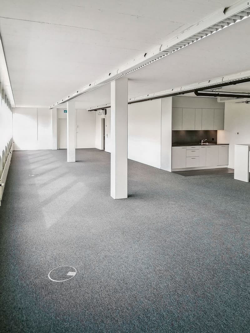 Your new business address between Zurich, Zug, and Lucerne - freshly renovated - flexible use (1)