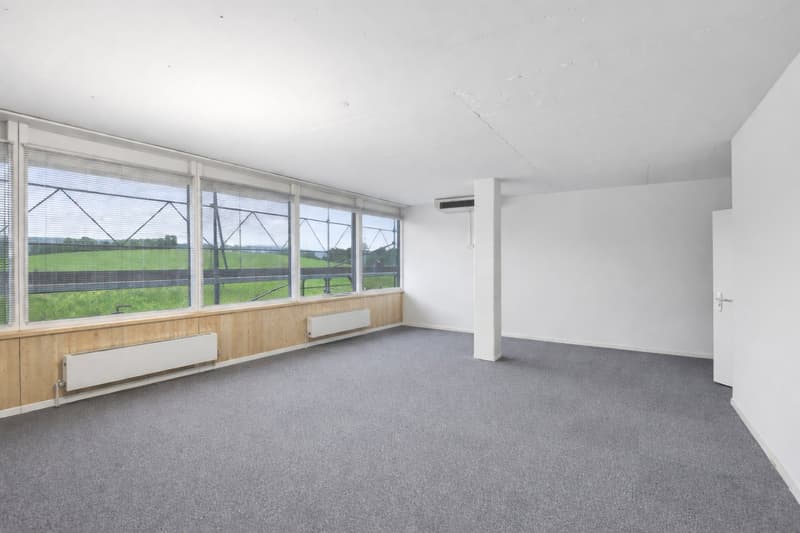 Studio, small office or shared office space – modern spaces in Obfelden (3)