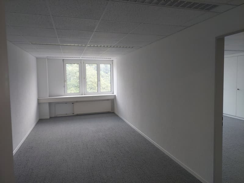 Your new location in Rüti ZH (5)